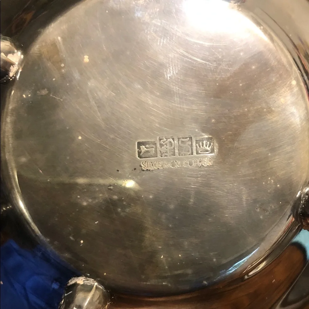 Vintage-Style Silver Plated Teapot - Elegant Coffee & Tea Server